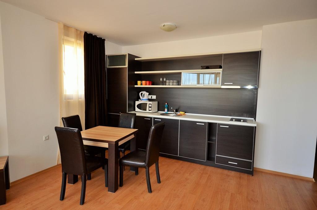 Millennium Apart Complex Aparthotel Sveti Vlas Esterno foto